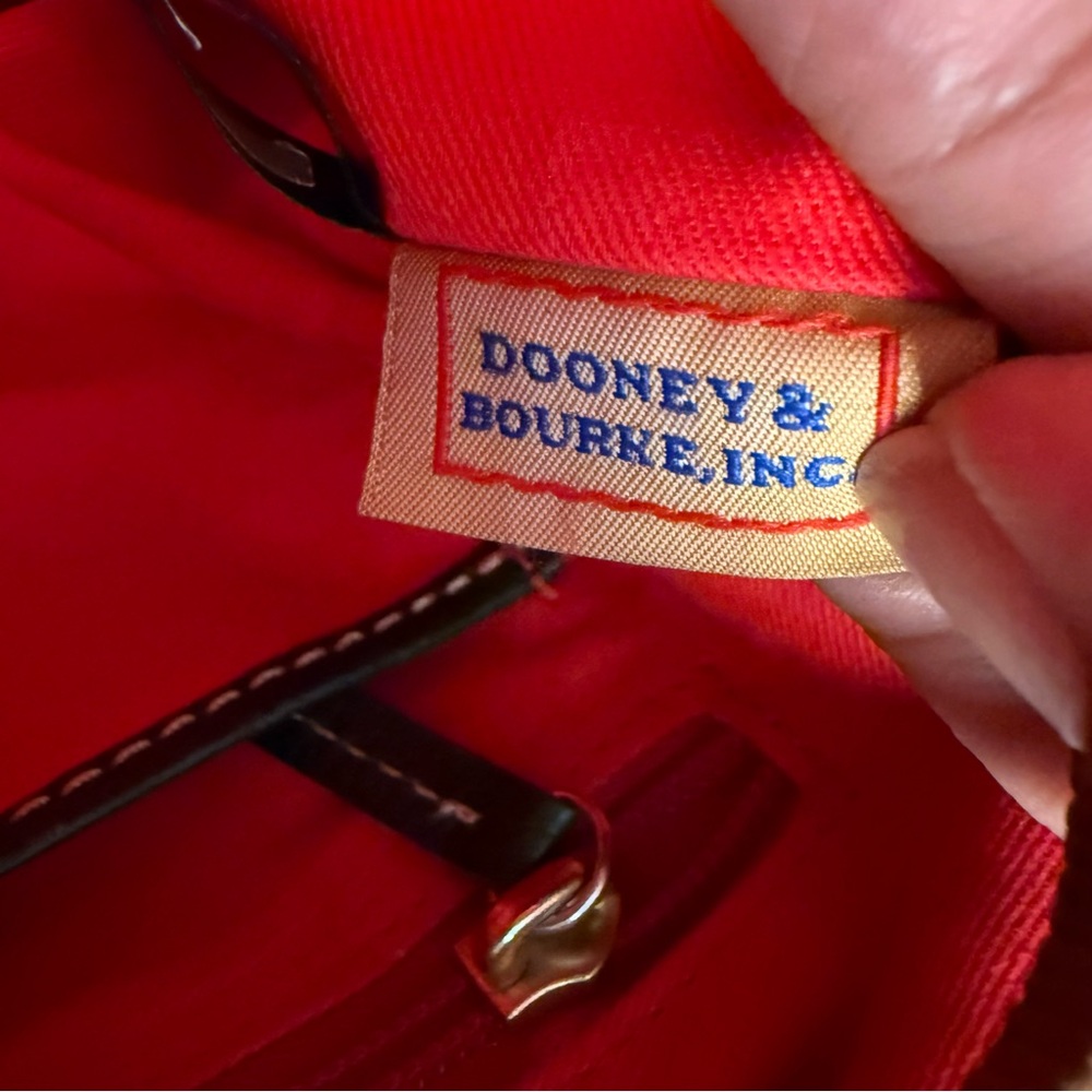 Dooney & Bourke Green and Brown Leather Shoulder Bag with Hobo Style, & Acc. UGC - Picture 14 of 16